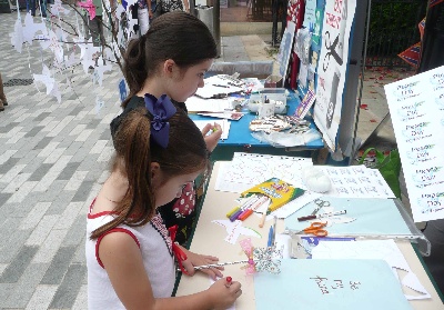 Decorating peace doves