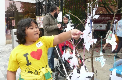 Peace doves and yellow T-shirt